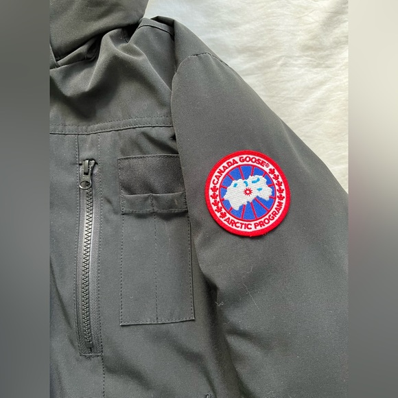 Canada Goose Black Borden Bomber Puffer Jacket - Picture 5 of 14